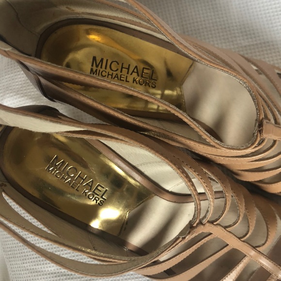 Michael Kors nude caged heels - Picture 2 of 8